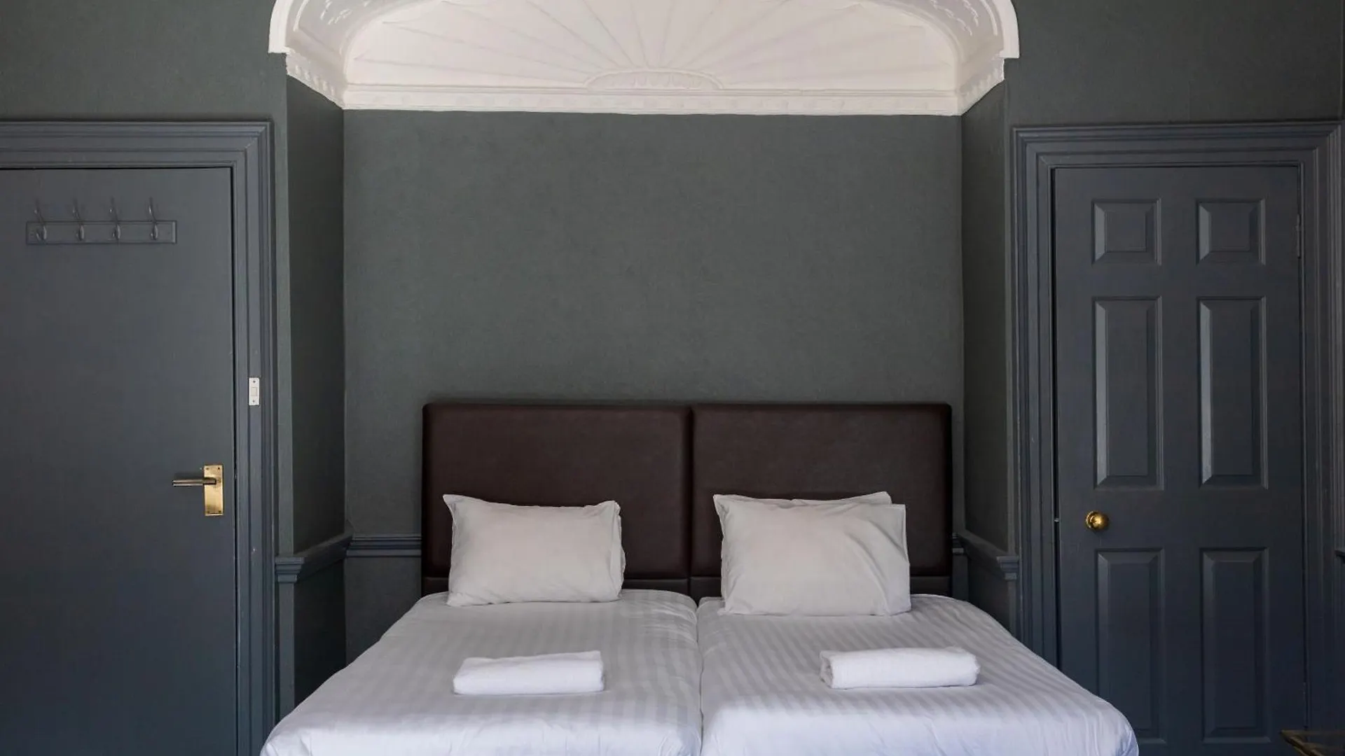 Apartment Tron Kirk Residence Edinburgh United Kingdom