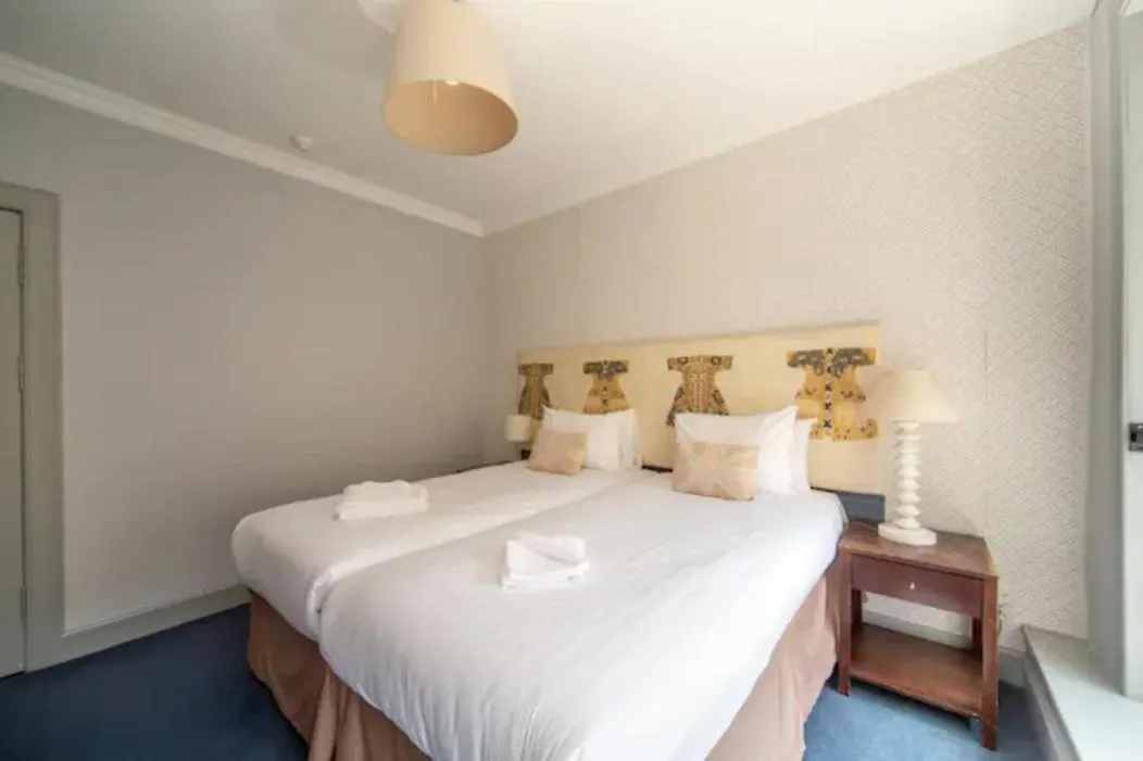 Tron Kirk Residence Edinburgh Apartment